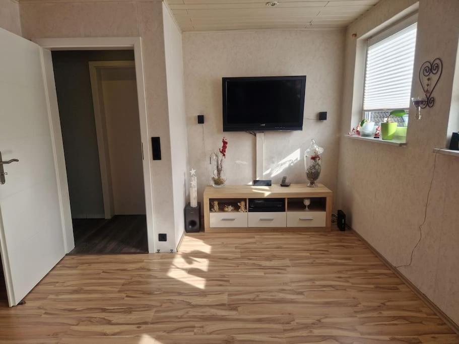 Gemuetliche 3-Zimmer-Wohnung, Zentral Gelegen Apensen 외부 사진